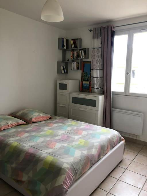 Appartement Balcon, Place De Parking, Centre Ville Valence  Kültér fotó