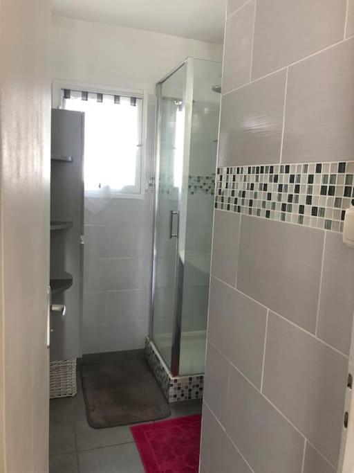 Appartement Balcon, Place De Parking, Centre Ville Valence  Kültér fotó