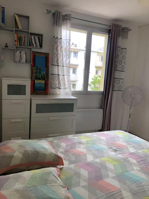 Appartement Balcon, Place De Parking, Centre Ville Valence  Kültér fotó