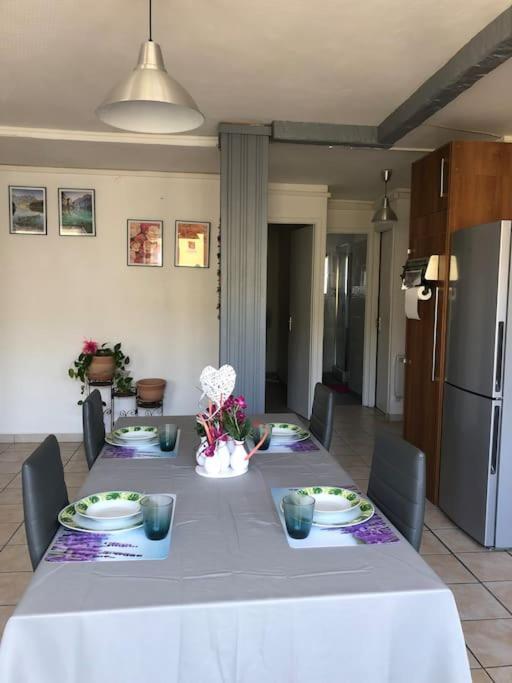 Appartement Balcon, Place De Parking, Centre Ville Valence  Kültér fotó